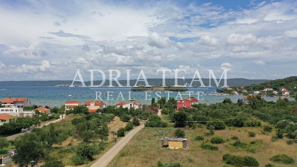 BUILDING LAND WITH SEA VIEW, 200 m FROM THE SEA, MRLJANE - PAŠMAN