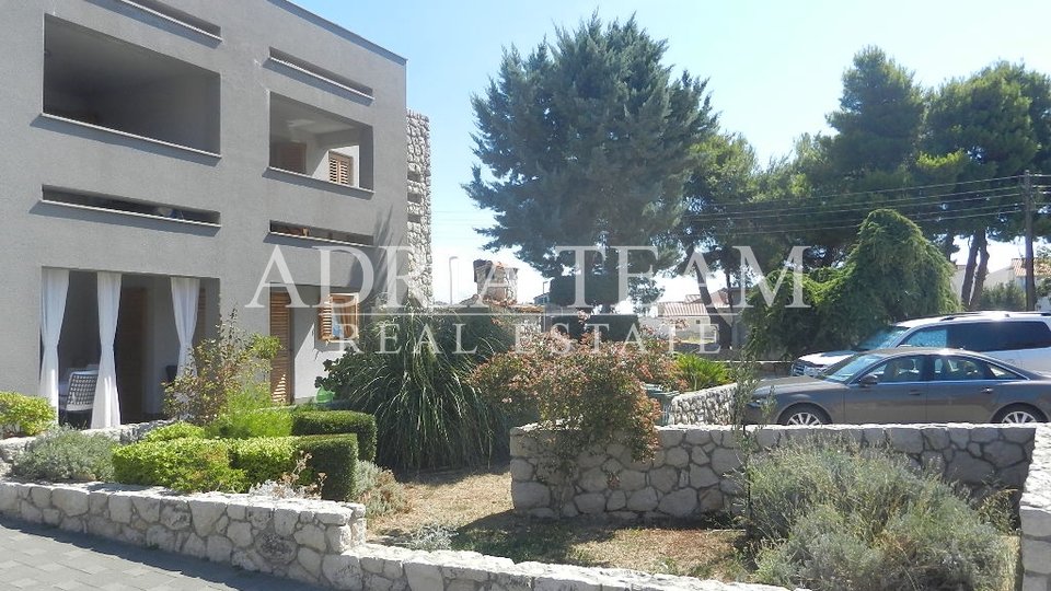 House, 494 m2, For Sale, Vodice