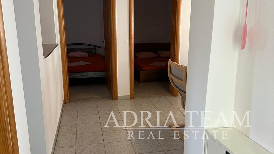 APARTMANSKA KUĆA S 2 STAMBENE JEDINICE, 400 M OD MORA, VIR - PREDIO KOZJAK