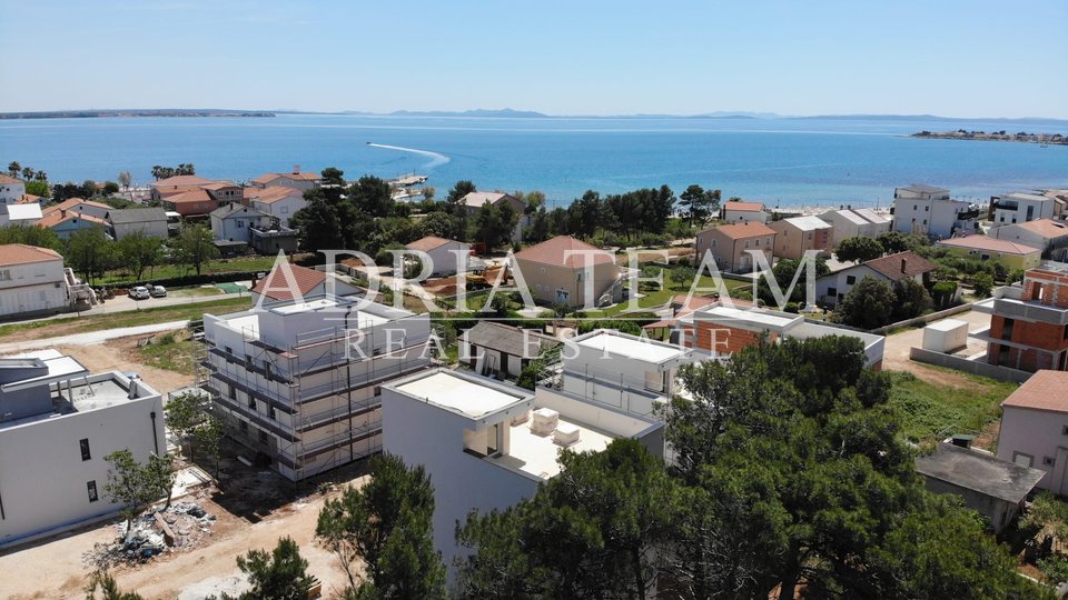 APARTMENTS IN RESIDENTIAL BUILDINGS COMPLEX UNDER CONSTRUCTION, 200 m FROM THE SEA - VIR