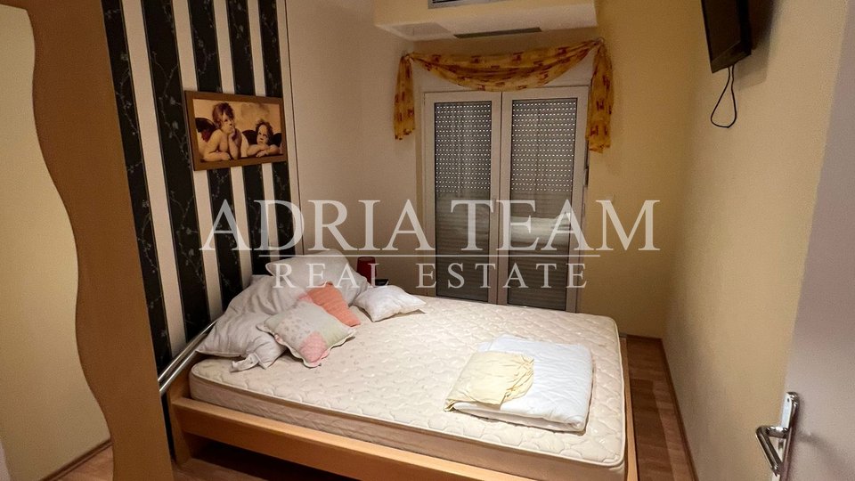 HOUSE WITH SPACIOUS COURTYARD AND SEA VIEW - DIKLO, ZADAR