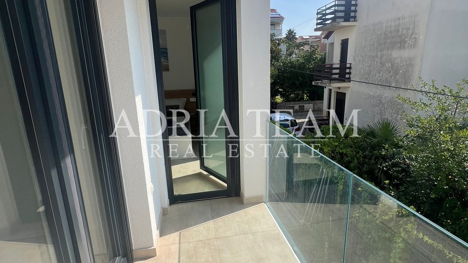 SALE!!! FLAT ON THE 1st FLOOR OF A RESIDENTIAL BUILDING, SEA VIEW - DIKLO, ZADAR