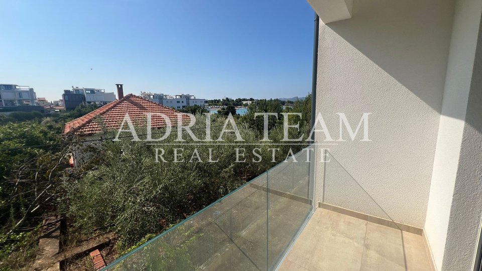 SALE!!! FLAT ON THE 1st FLOOR OF A RESIDENTIAL BUILDING, SEA VIEW - DIKLO, ZADAR