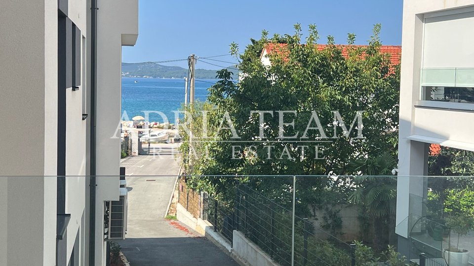 SALE!!! FLAT ON THE 1st FLOOR OF A RESIDENTIAL BUILDING, SEA VIEW - DIKLO, ZADAR