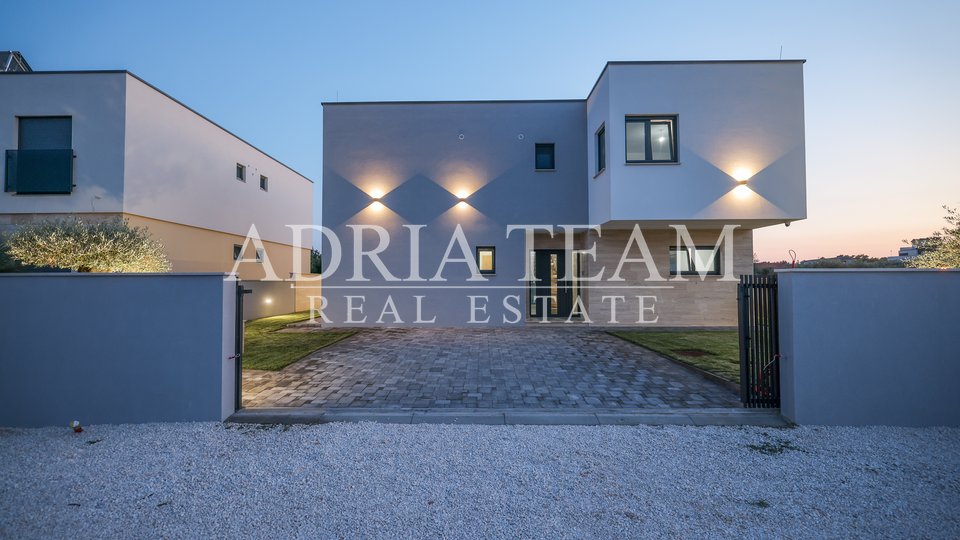 VILA , SMART HOME, NOVOGRADNJA - VIR