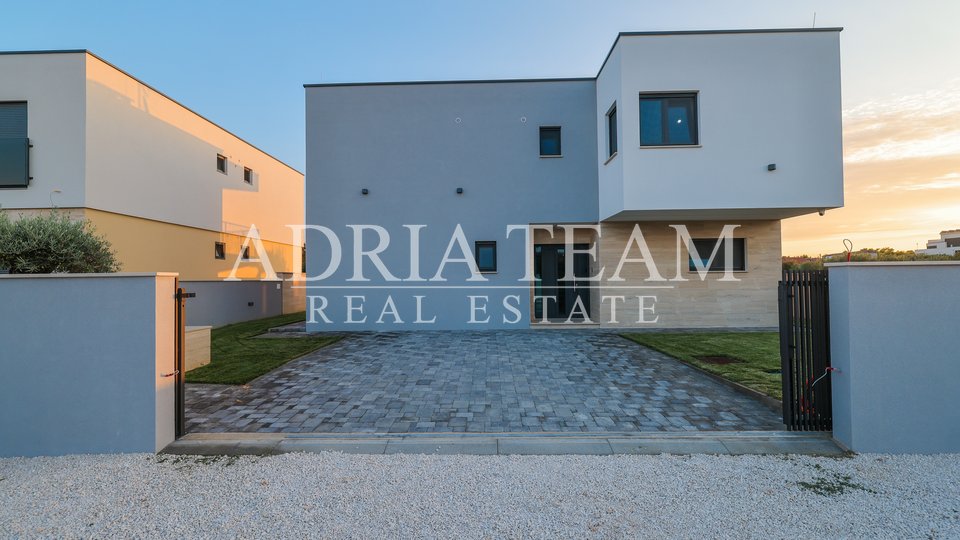 VILA , SMART HOME, NOVOGRADNJA - VIR