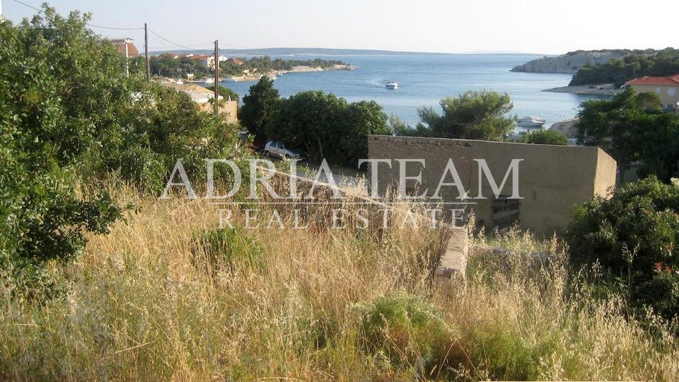 BUILDING LAND - 30 m FROM THE SEA