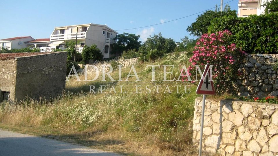 BUILDING LAND - 30 m FROM THE SEA