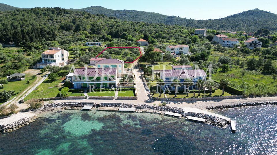 GREAT OPPORTUNITY!! BUILDING PLOT 80 m FROM THE SEA WITH SEA VIEW, BANJ - PAŠMAN