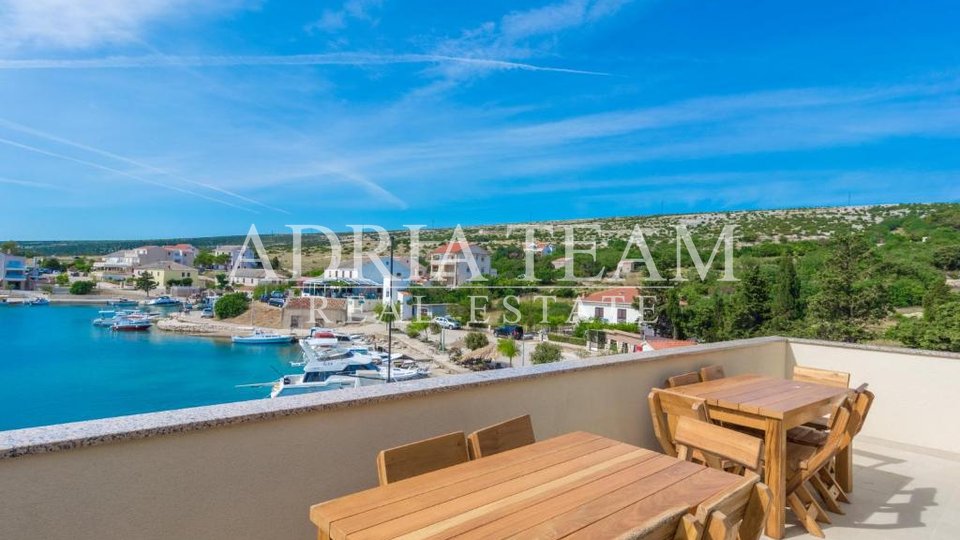 House, 378 m2, For Sale, Pag - Šimuni