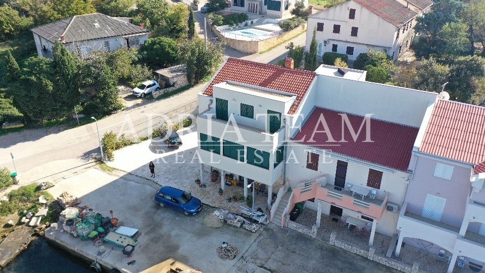 House, 378 m2, For Sale, Pag - Šimuni