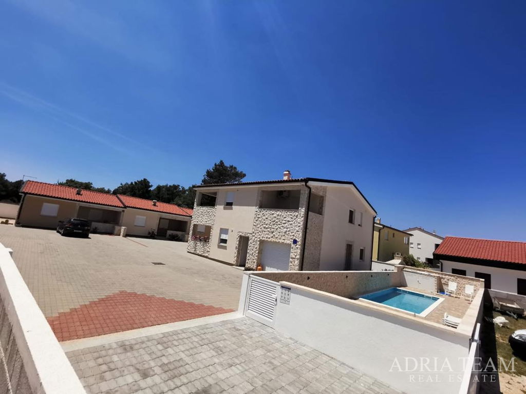 UNIQUE COMPLEX FOR TOURIST RENTAL- VIR, ZADAR