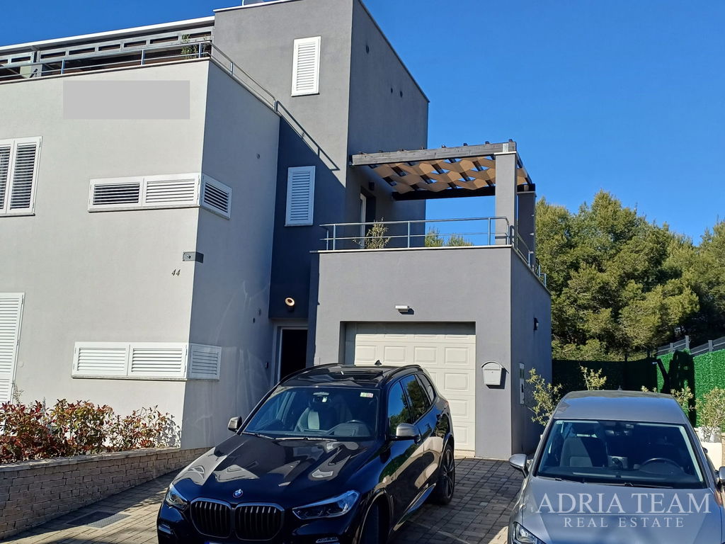 4 LUXURY HOUSES FOR SALE IN ZADAR, DIKLOVAC AREA