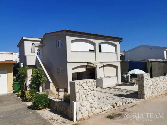 ATTRACTIVE HOUSE WITH 2 RESIDENTIAL UNITS – VIR property for sale