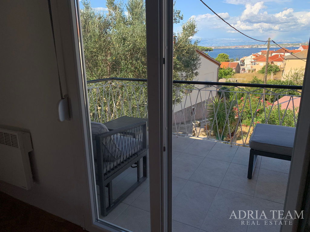 ATTRACTIVE RENOVATED STONE HOUSE WITH SEA VIEW – 80 m FROM THE SEA – KALI, ISLAND OF UGLJAN