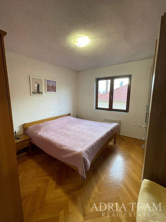 THREE-BEDROOM APARTMENT – PLOVANIJA, ZADAR
