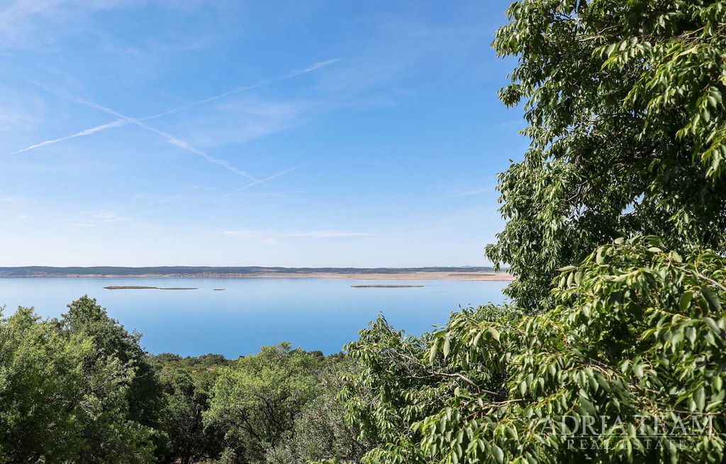 BUILDING LAND, 200 m FROM THE SEA - TRIBANJ, STARIGRAD