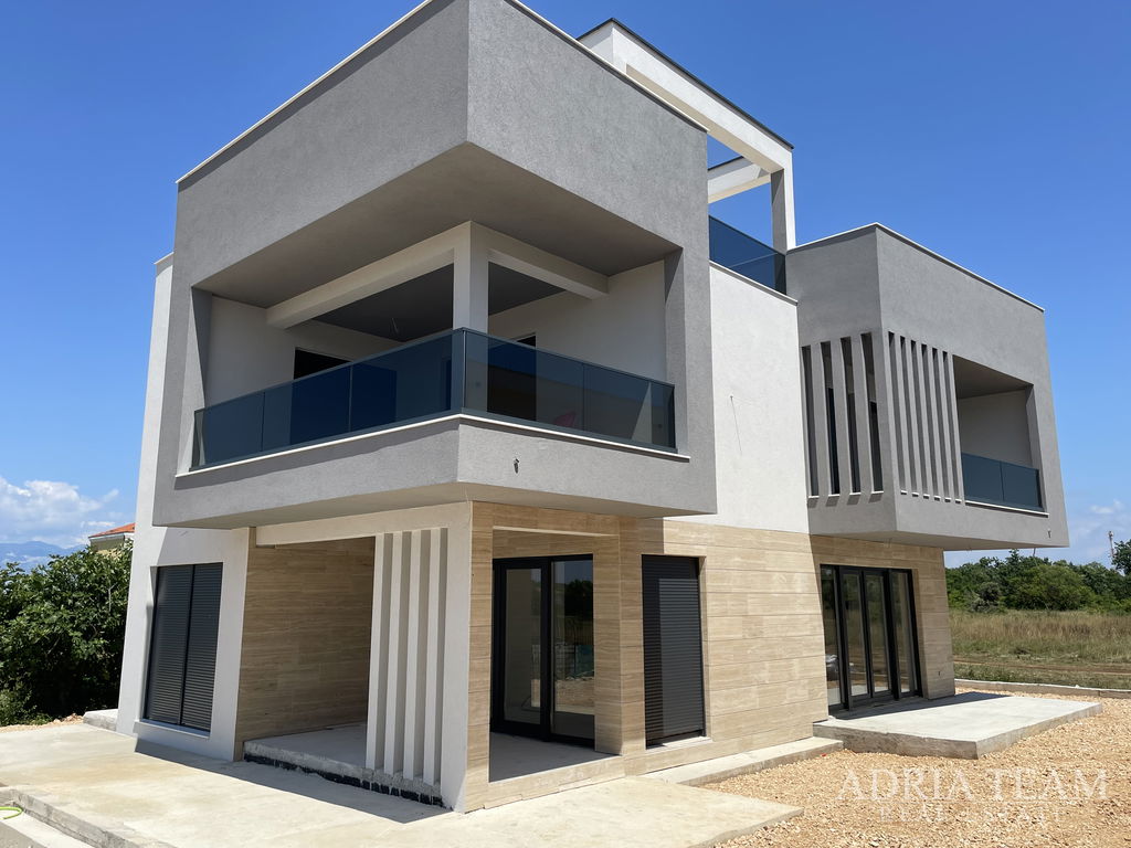 VILLA WITH SWIMMING POOL UNDER CONSTRUCTION - ZATON, NIN