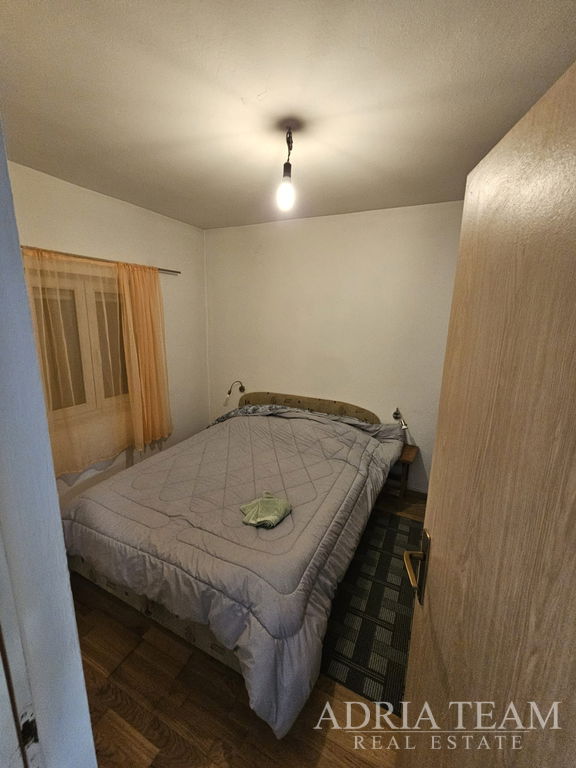 HOUSE IN BEAUTIFUL SURROUNDINGS - RIČICE