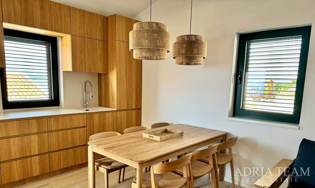 HOUSES IN A ROW WITH SEA VIEW, 2ND-4TH ROW TO THE SEA - NOVIGRAD DALMATINSKI