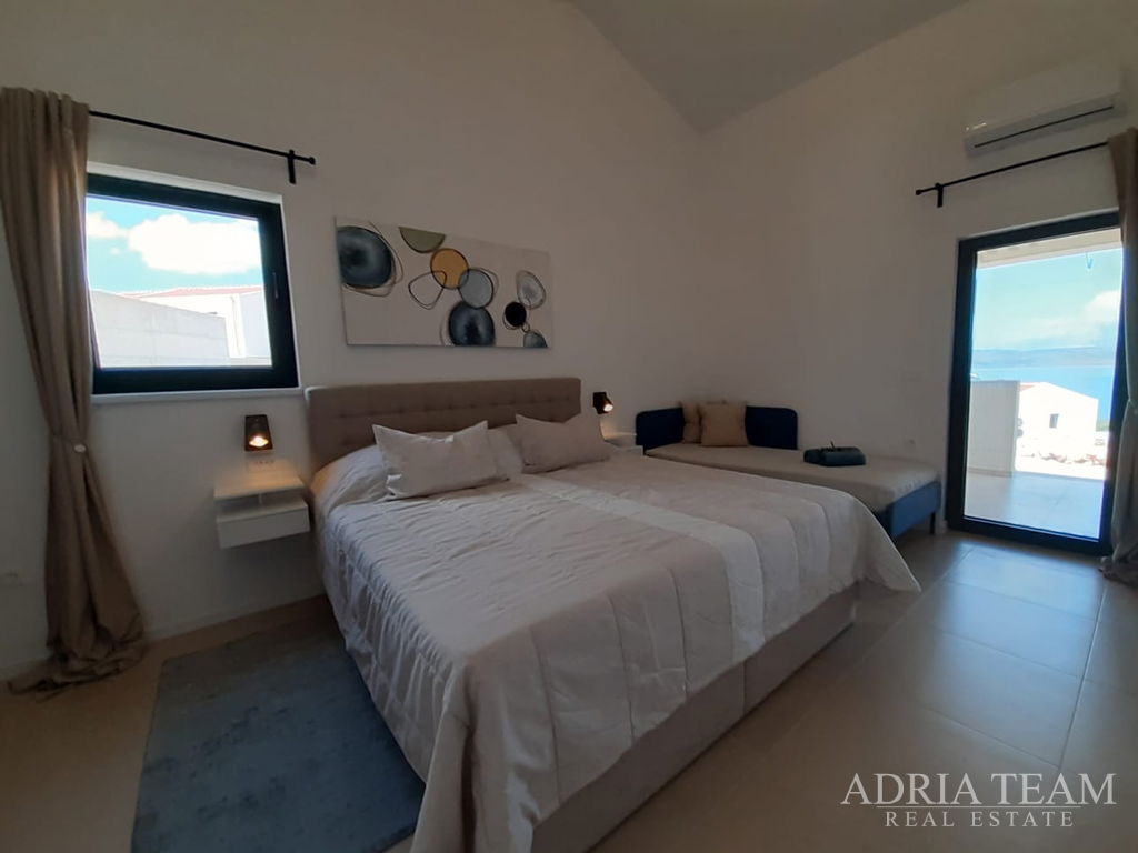 HOUSES IN A ROW WITH SEA VIEW, 2ND-4TH ROW TO THE SEA - NOVIGRAD DALMATINSKI