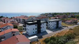 PENTHOUSE NEAR THE BEACH, BUILDING 2. NEWLY BUILT, 150m FROM THE SEA - PRIVLAKA property for sale