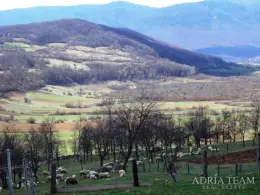 AGRICULTURAL LAND, PEACEFUL AND QUIET LOCATION IN THE HEART OF NATURE - ŠVICA, OTOČAC property for sale