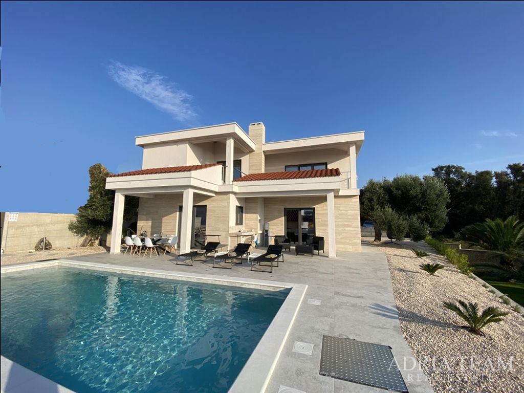 NEWLY BUILT VILLA ONLY 40m FROM THE SEA - JAKIŠNICA, PAG