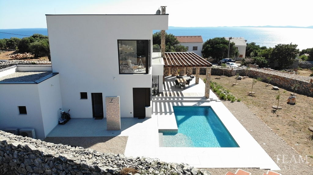 VILLA WITH A POOL, NEW BUILD - LUN, PAG