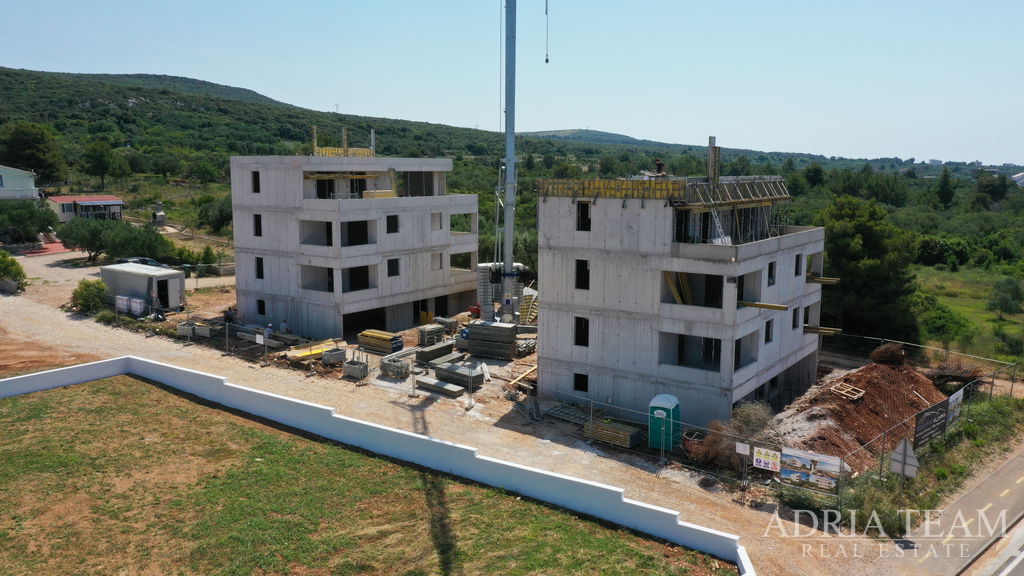 NEW BUILD APARTMENT 80 M FROM THE SEA – SV. PETAR NA MORU