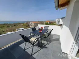 THREE-BEDROOM APARTMENT WITH SEA VIEW - MASLENICA property for sale