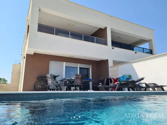 VILLA WITH POOL, SEA VIEW – NIN, ZADAR property for sale