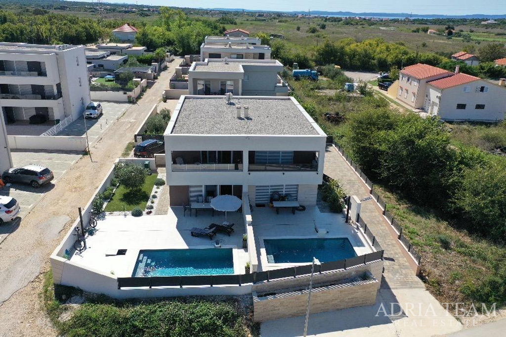 VILLA WITH POOL, SEA VIEW – NIN, ZADAR