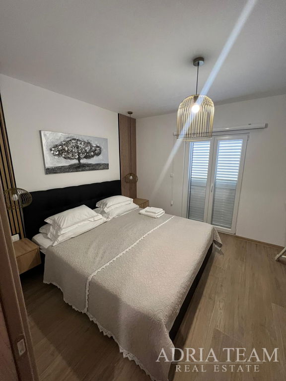 HOUSE WITH SEA VIEW – VIR