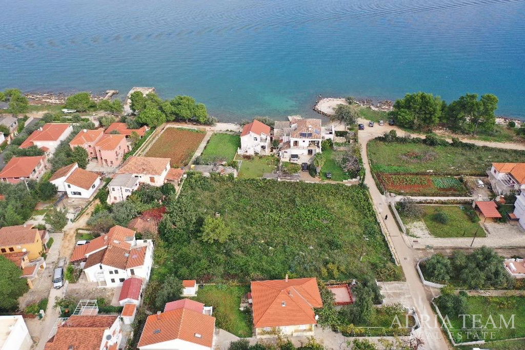 BUILDING LAND, 45 m FROM THE SEA - UGLJAN