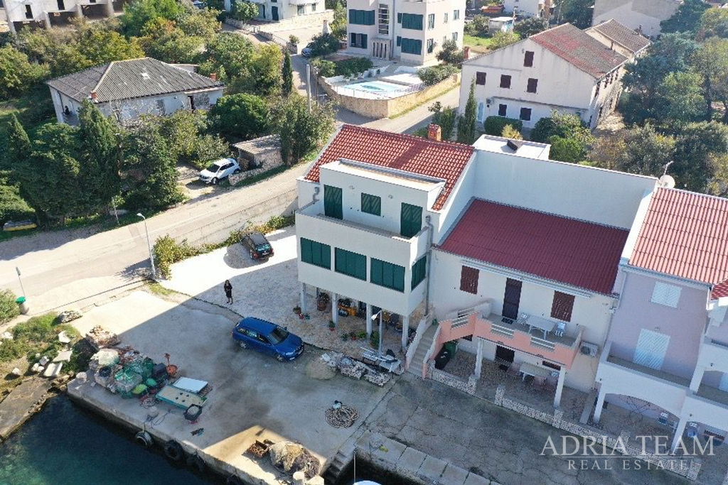 HOUSE FIRST ROW TO SEA – ŠIMUNI, PAG ISLAND