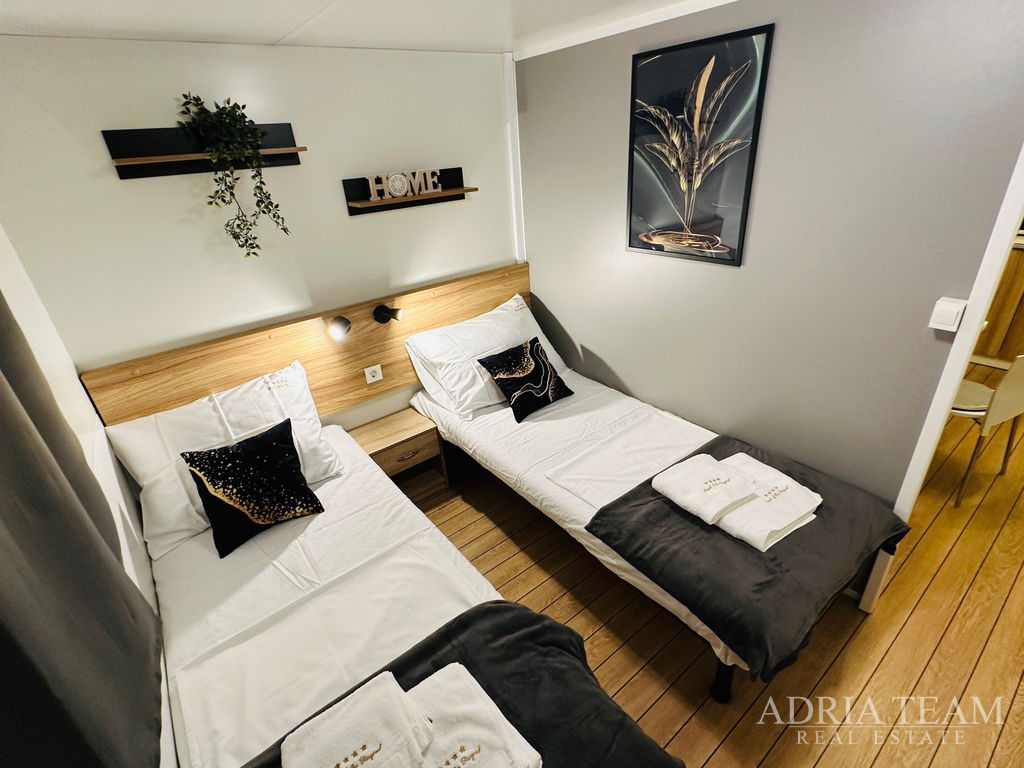 MOBILE HOME TYPE ADRIA, CAPACITY 4+2 PERSONS - BIOGRAD NA MORU