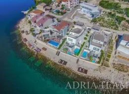 ATTRACTIVE BUILDING LAND WITH SEA VIEW – POSEDARJE property for sale