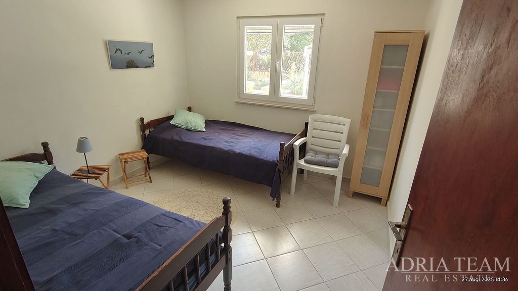 HOUSE WITH BEAUTIFUL OPEN SEA VIEW, PARTIALLY RENOVATED – DONJI KARIN