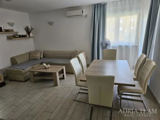 APARTMENT WITH A BEAUTIFUL SEA VIEW, 15m FROM THE SEA - RTINA, BENIĆI property for sale