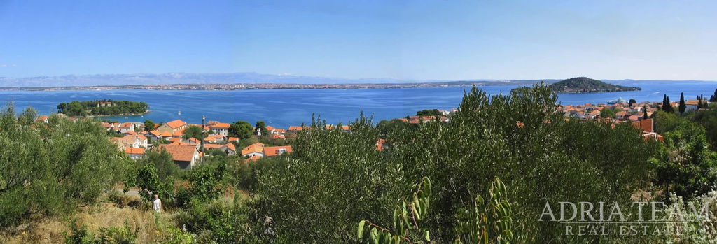 BUILDING LAND WITH A PROJECT FOR A VILLA WITH A SWIMMING POOL, SEA VIEW - PREKO, UGLJAN