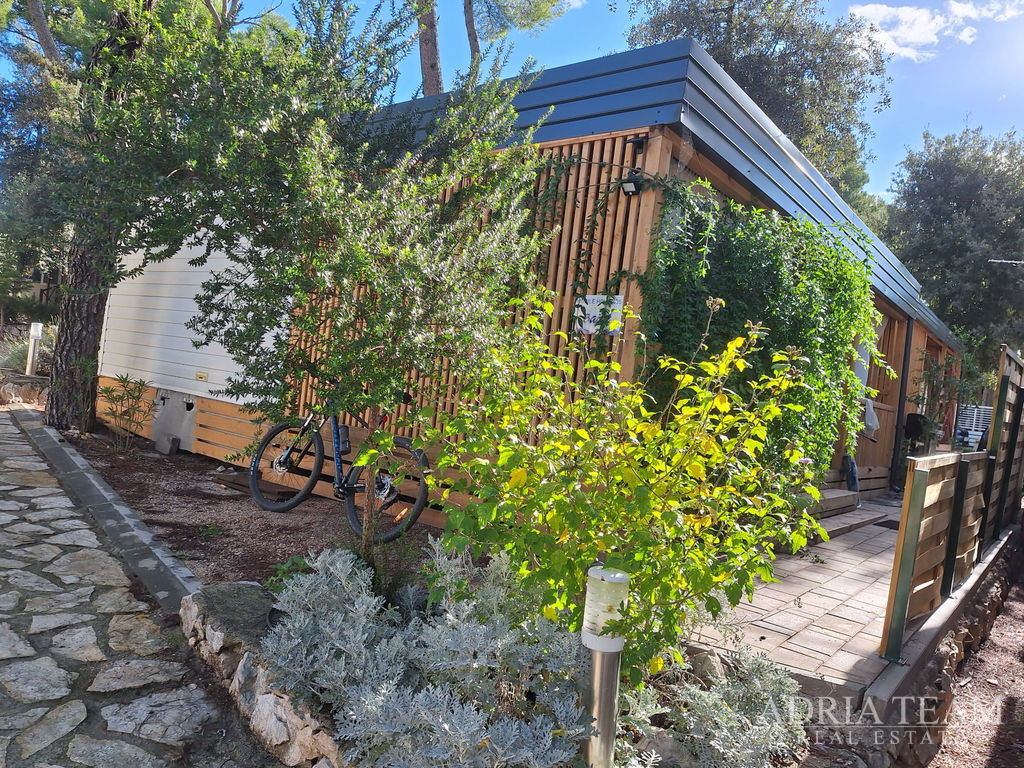 FULLY EQUIPPED LUXURY MOBILE HOME 4+2, ONLY 70m FROM THE SEA - BIOGRAD NA MORU