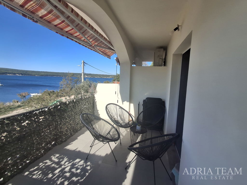 APARTMENT IN IMMEDIATE VICINITY OF NATURE, FIRST ROW TO THE SEA - VRULJE, KRUŠEVO