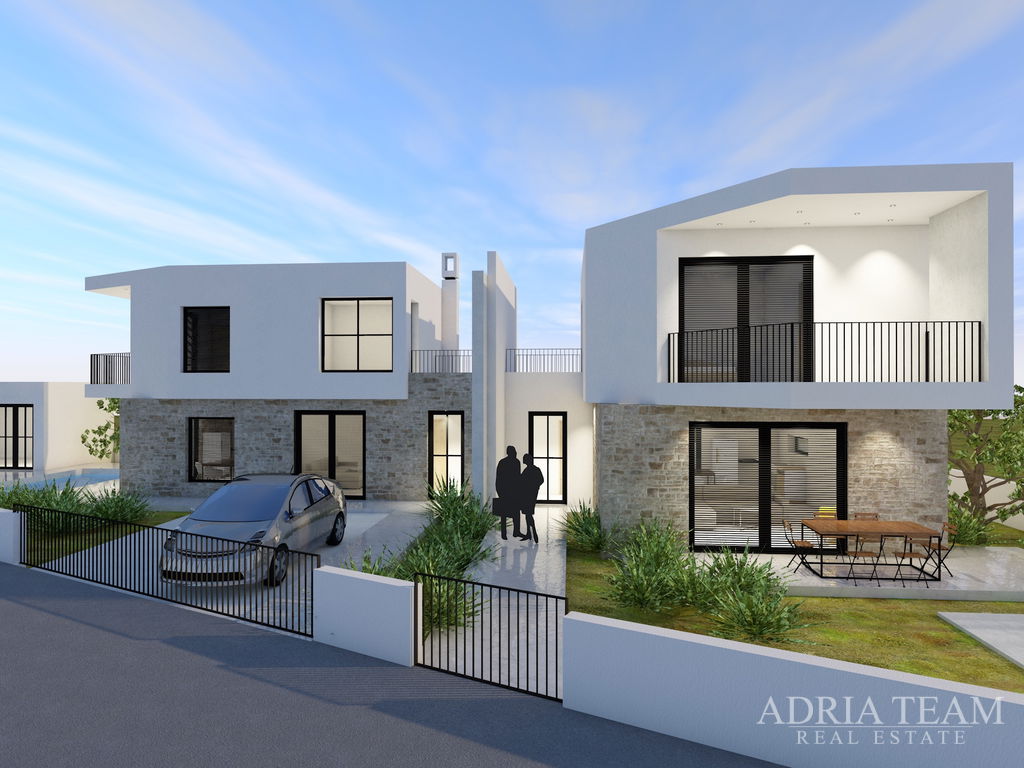 PRIVLAKA – MLETAK: MODERN HOUSE UNDER CONSTRUCTION IN ROH-BAU STAGE WITH SWIMMING POOL