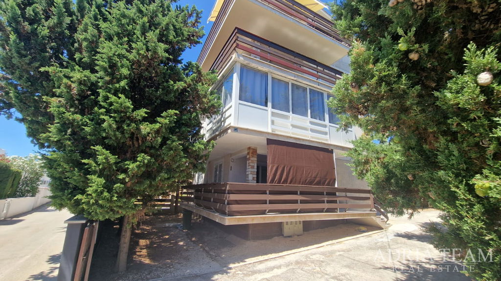 APARTMENT – RAISED GROUND FLOOR – 66.40 m² – CLOSE TO RADOVANJICA BEACH - VIR