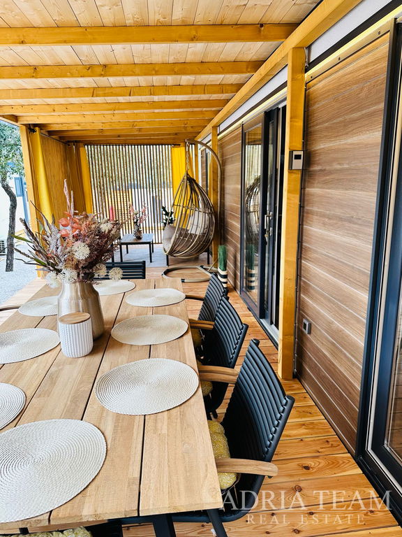 FULLY EQUIPPED LUXURY MOBILE HOME 6+2, ONLY 350m FROM THE SEA - BIOGRAD NA MORU