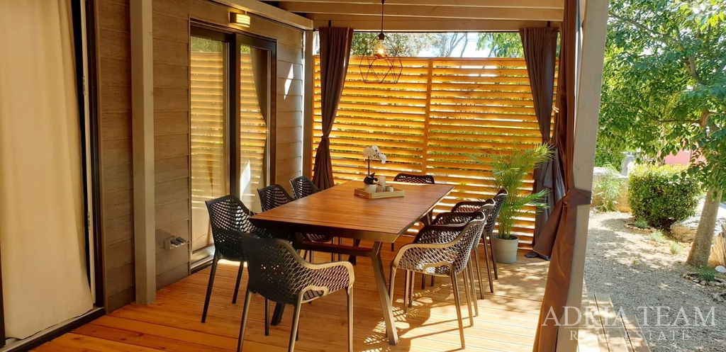 FULLY EQUIPPED LUXURY MOBILE HOME, ONLY 150m FROM THE SEA - BIOGRAD NA MORU
