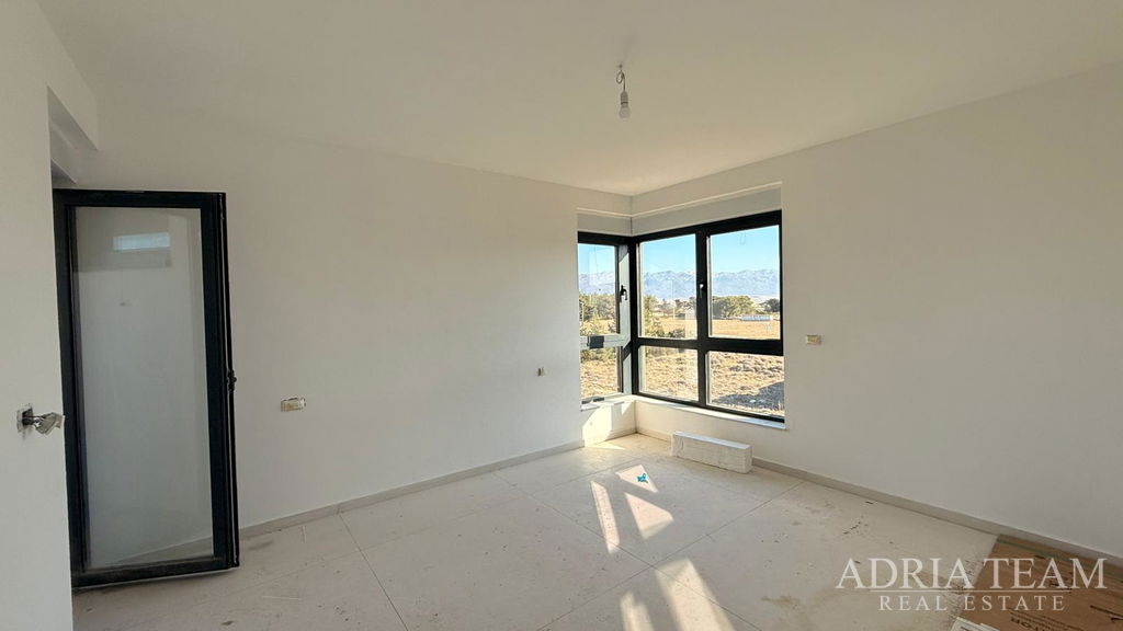 NEW BUILDING - APARTMENT IN POVLJANA (ISLAND OF PAG) | 800 m FROM THE SEA