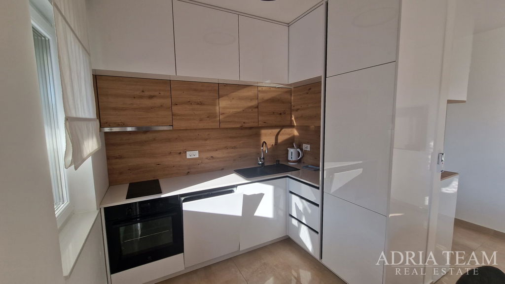 TWO-BEDROOM APARTMENT NEAR CAMP FALKENSTEINER - ZADAR, BORIK