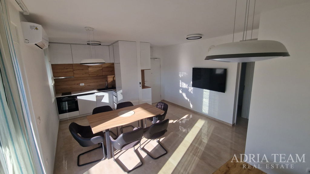 TWO-BEDROOM APARTMENT NEAR CAMP FALKENSTEINER - ZADAR, BORIK